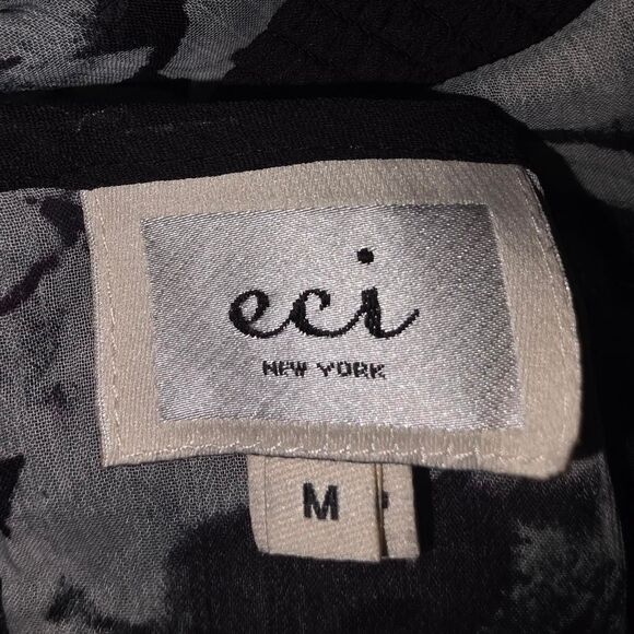 ECI New York Floral Ruffle Chiffon Blouse Size Medium Women's - Picture 3 of 3